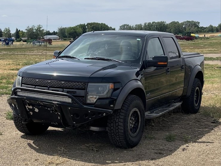 2014-ford-f150-raptor-image-1