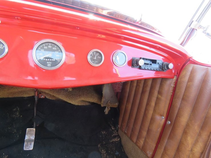 1932-ford-roadster-custom-image-21