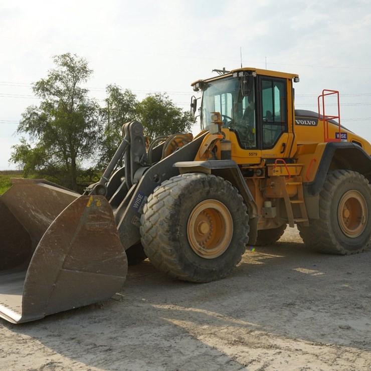 2021 VOLVO L180H