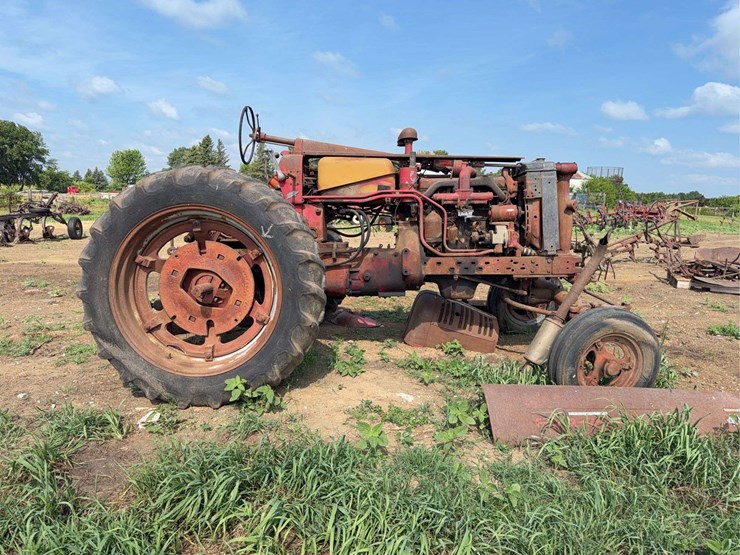 farmall-400-diesel-image-2