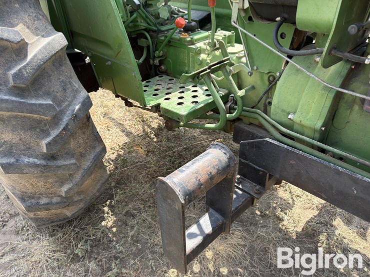 1984-john-deere-1050-image-16
