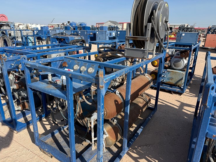 3k-wp-2-bottle-accumulator-nitrogen-backup-/-test-skid-p/b-kubota-actv-diesel-engine-image-1