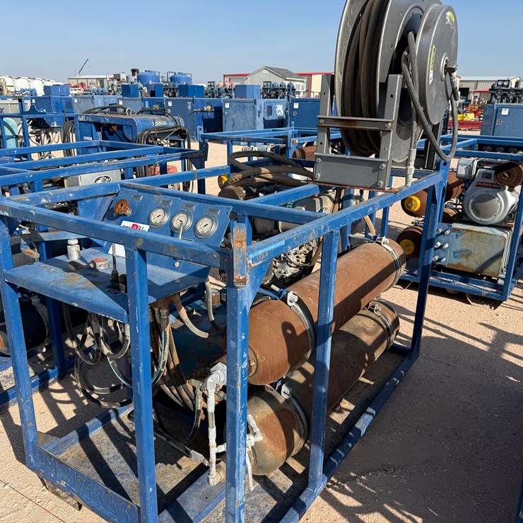 3K WP 2-BOTTLE ACCUMULATOR NITROGEN BACKUP / TEST SKID P/B KUBOTA ACTV DIESEL ENGINE