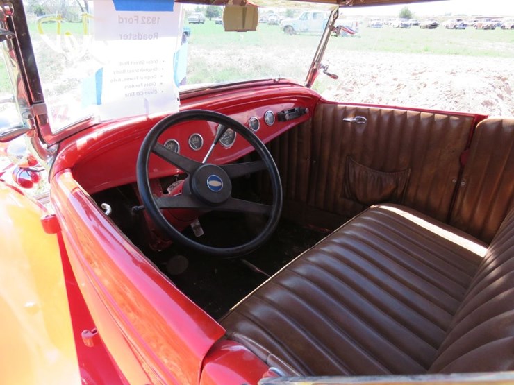 1932-ford-roadster-custom-image-17