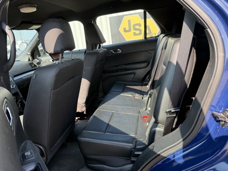 2017-ford-explorer-image-20