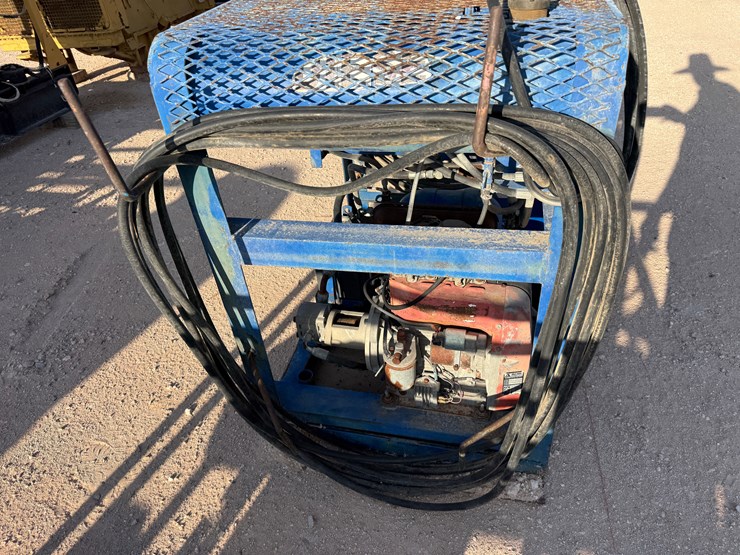 3k-wp-1-bottle-nitrogen-bop-backup-/-test-skid-p/b-2-cyl-diesel-engine-image-2