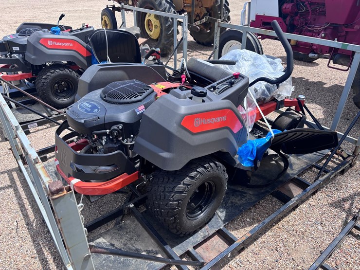 husqvarna-z248f-image-3