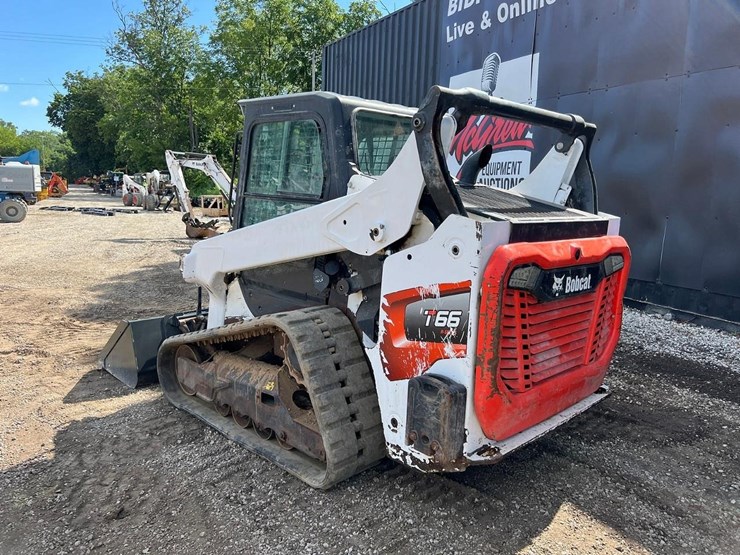 2021-bobcat-t66-image-4