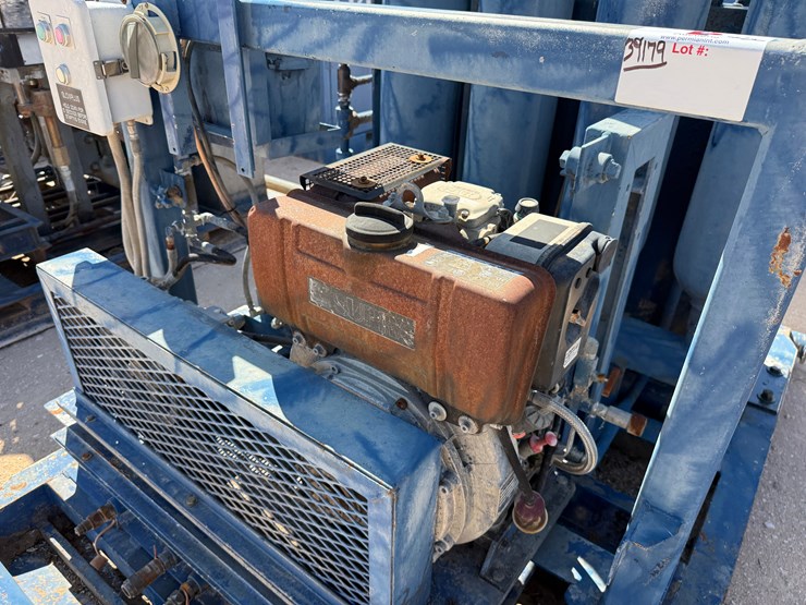 meyers-3-station-4-bottle-diesel-powered-accumulator-closing-unit,-skidded-image-7