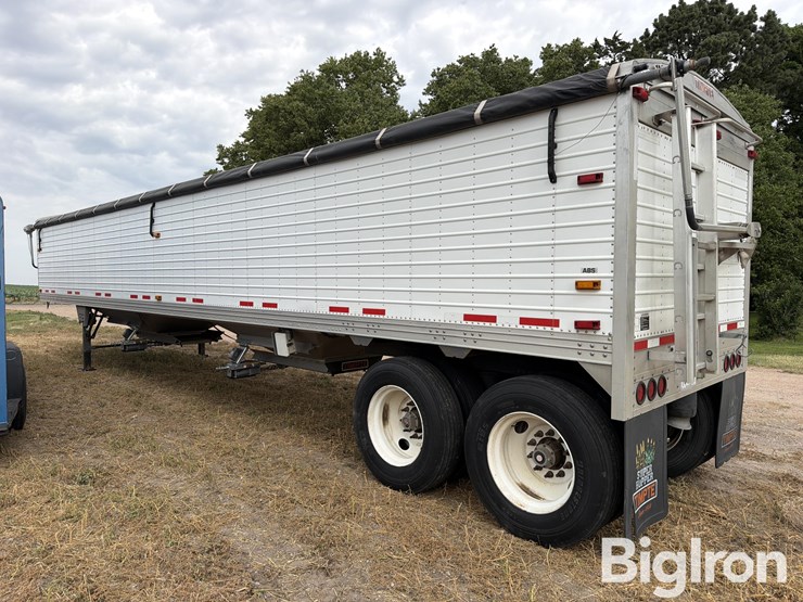 2012-timpte-grain-trailer-image-8