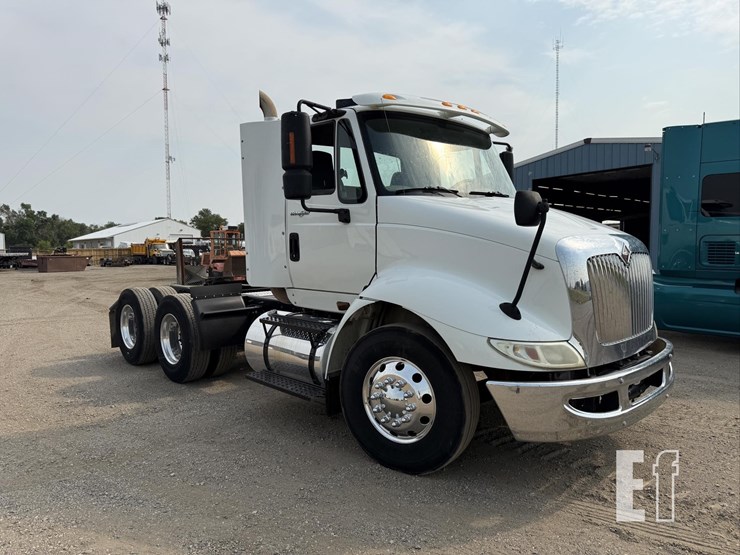 2009-international-transtar-8600-image-1