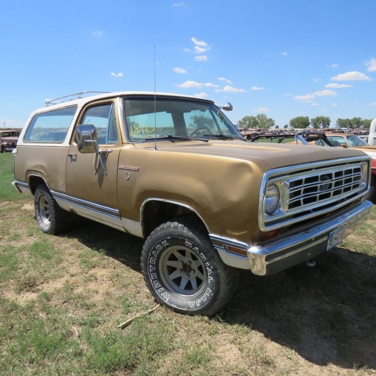 1974 DODGE RAM CHARGER