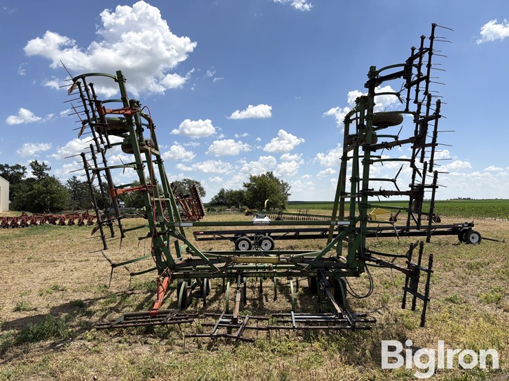 john-deere-1610-image-6