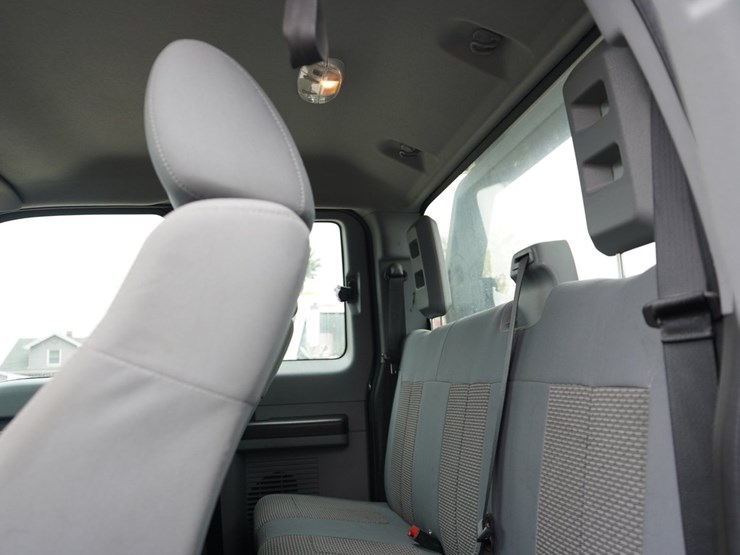 2017-ford-f650-image-22
