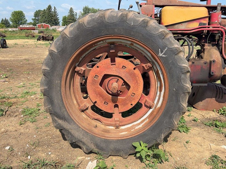 farmall-400-diesel-image-33