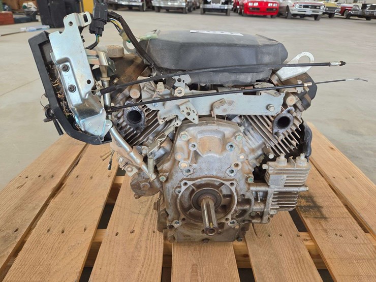 honda-gx630-image-5