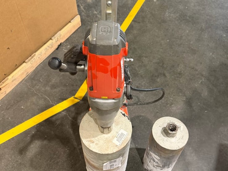 2022-husqvarna-dms240-core-drill-rig-10"-bit-max-image-4