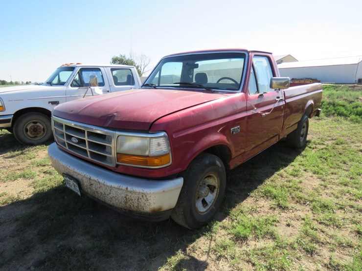 1995-ford-f150-xlt-image-3