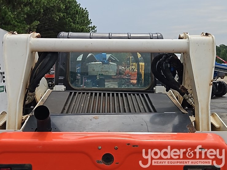 2022-bobcat-t595-image-19