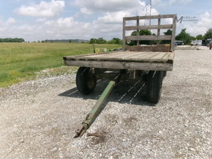 hay-wagon-15'-9"-3440-image-2