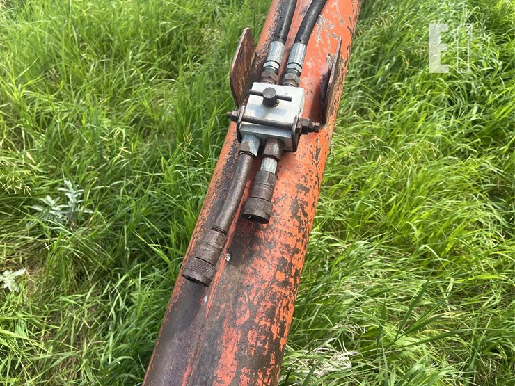 8”-auger-with-16-hp-briggs-motor-6492-image-8