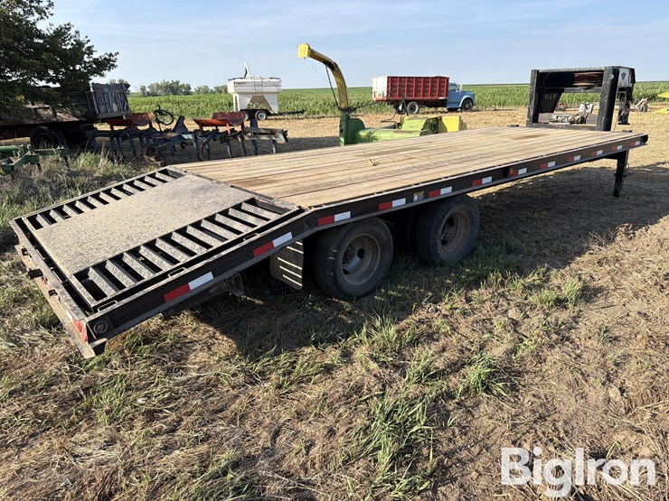 2003-h&h-20'-t/a-spread-axle-flatbed-trailer-image-5