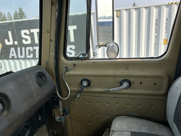 1976-international-transtar-ii-image-22