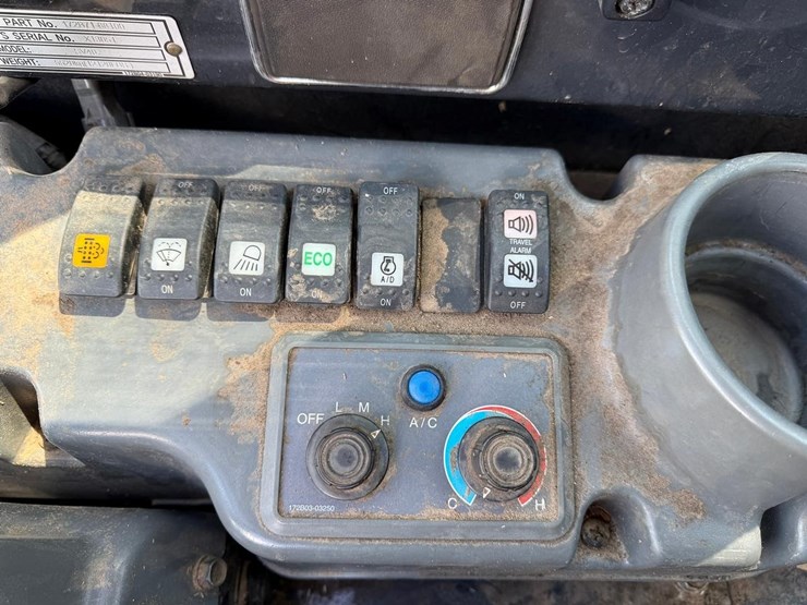 2021-yanmar-sv40-image-26