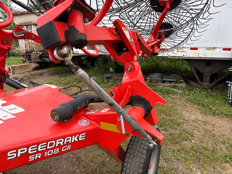 2014-kuhn-sr108-image-10