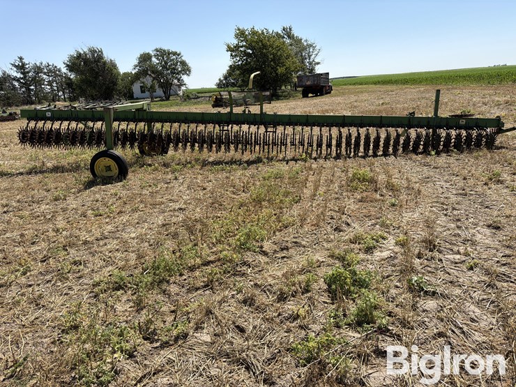 john-deere-400-image-6