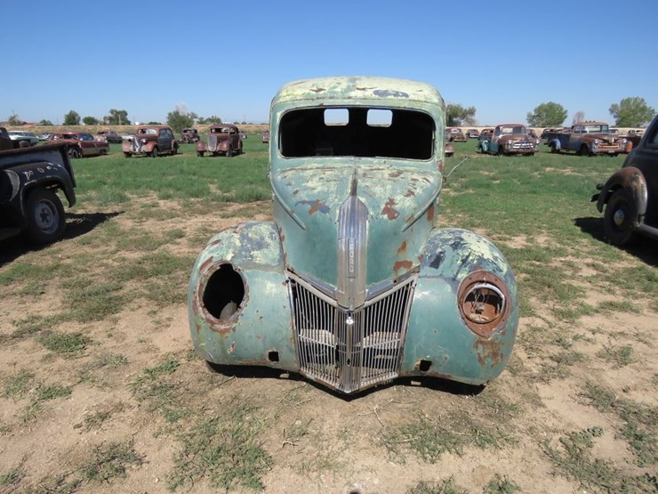 1941-ford-1/2-ton-panel-truck-image-2