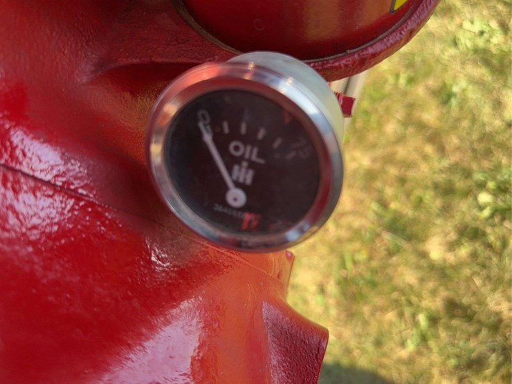 farmall-200-image-22