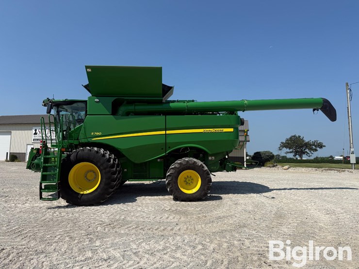 2023-john-deere-s780-image-8