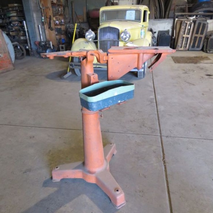 Model A and T Service Stand