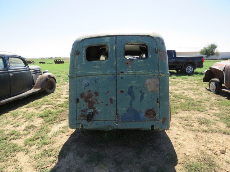 1941-ford-1/2-ton-panel-truck-image-7
