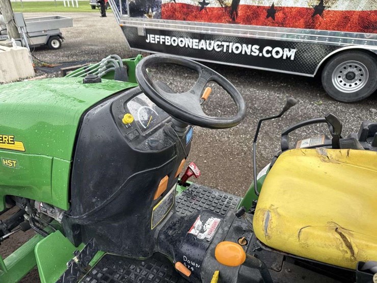john-deere-2720-image-9
