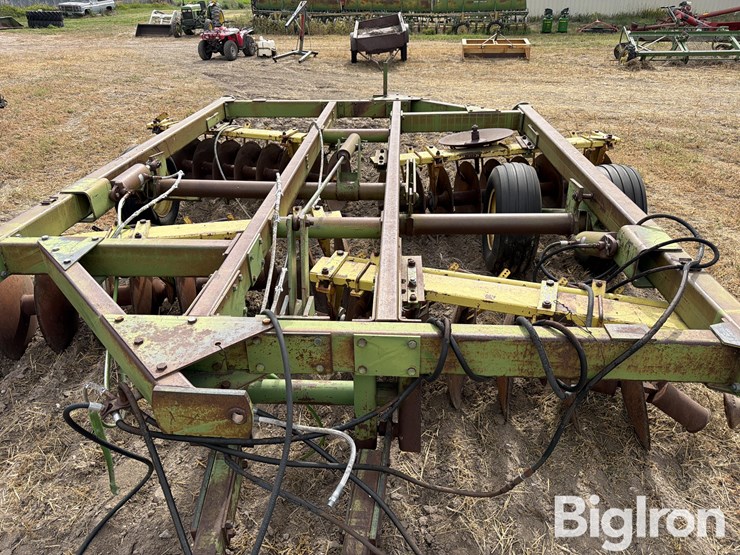 john-deere-t0330-image-13