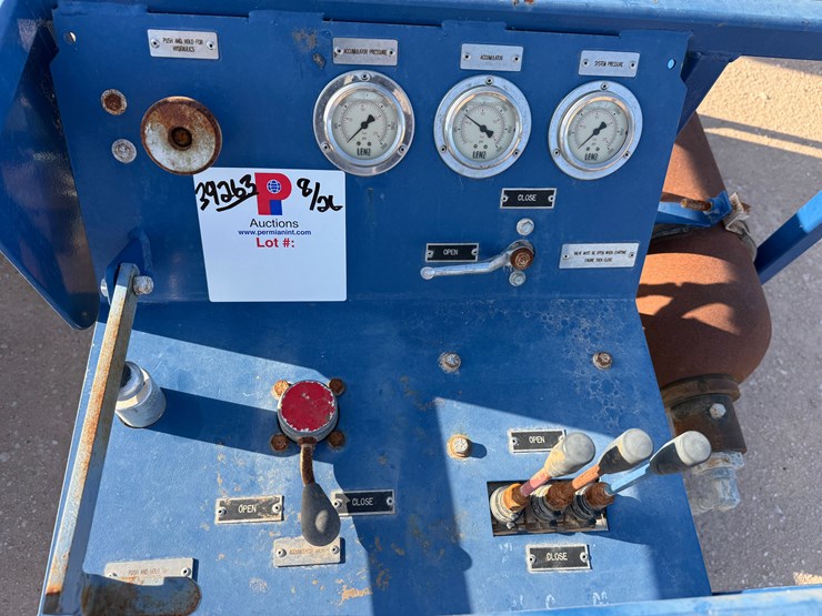 3k-wp-2-bottle-accumulator-nitrogen-backup-/-test-skid-p/b-kubota-actv-diesel-engine-image-2