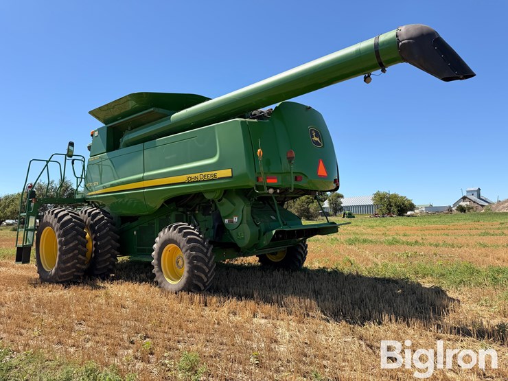 2011-john-deere-9770-sts-image-7