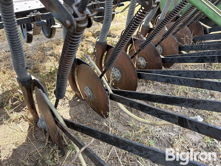 john-deere-8300-image-15