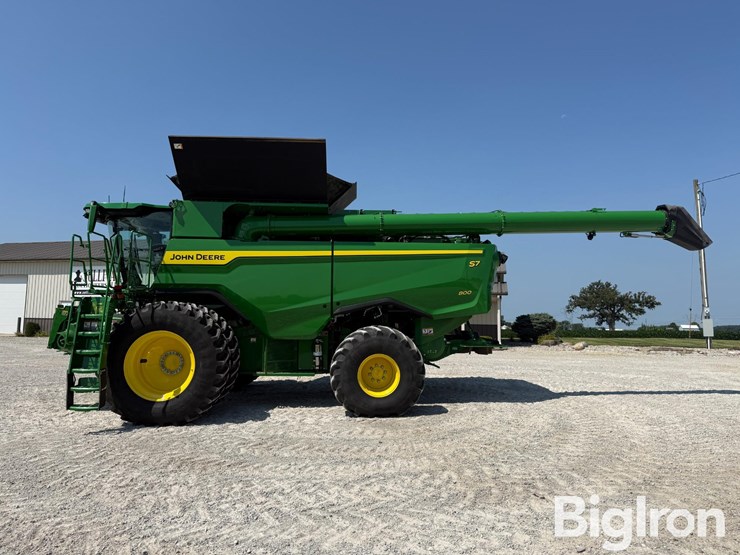 2025-john-deere-s7-800-image-8