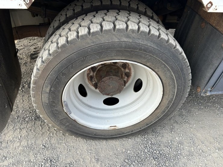 2009-ford-f450-xl-sd-image-12