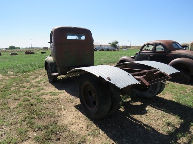 1947-ford-coe-truck-image-4