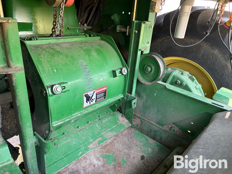 2007-john-deere-7500-image-16