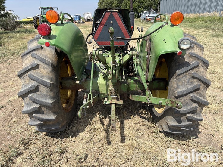 1984-john-deere-1050-image-17