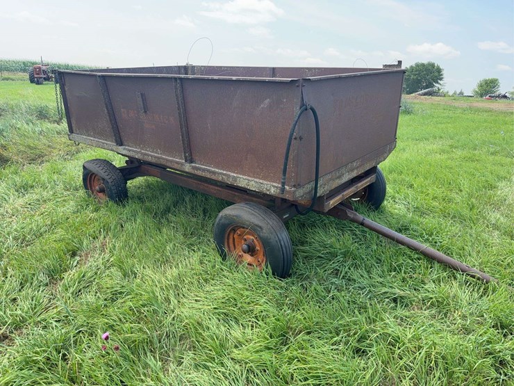 international-barge-box-image-1