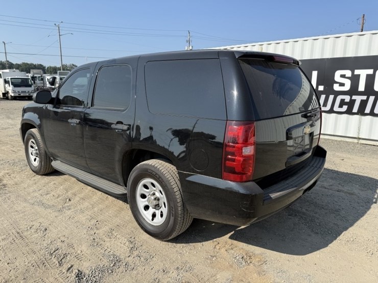 2013-chevrolet-tahoe-image-6