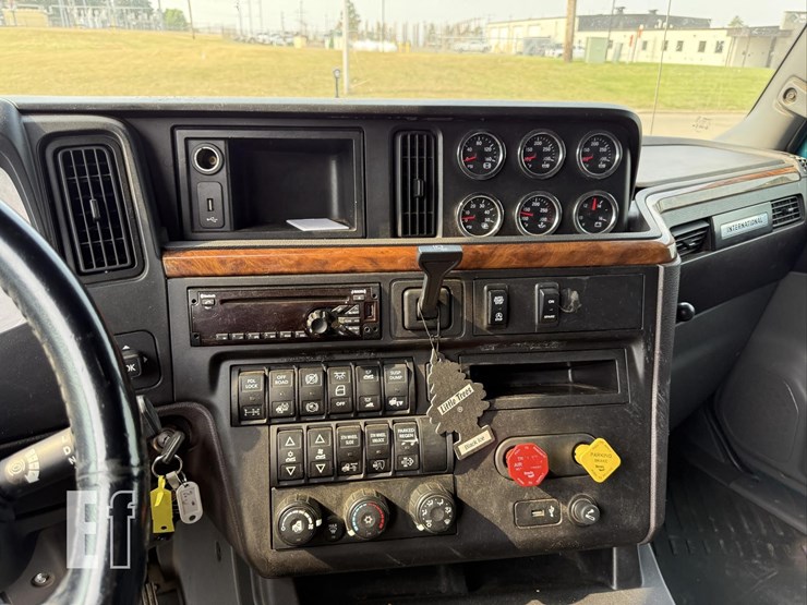 2019-international-lt-image-55