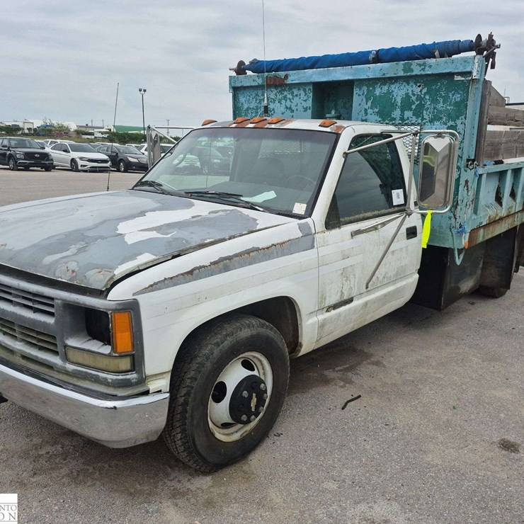 1995 CHEVROLET 3500