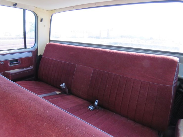 1988-chevrolet-30-image-6